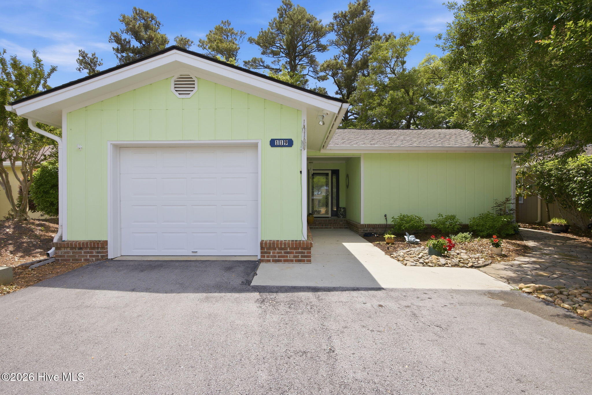 119 Mcginnis Drive
