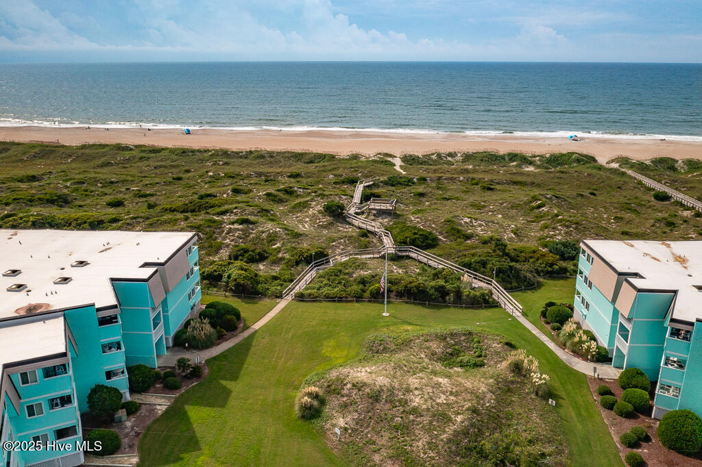 301 Commerce Way 260
