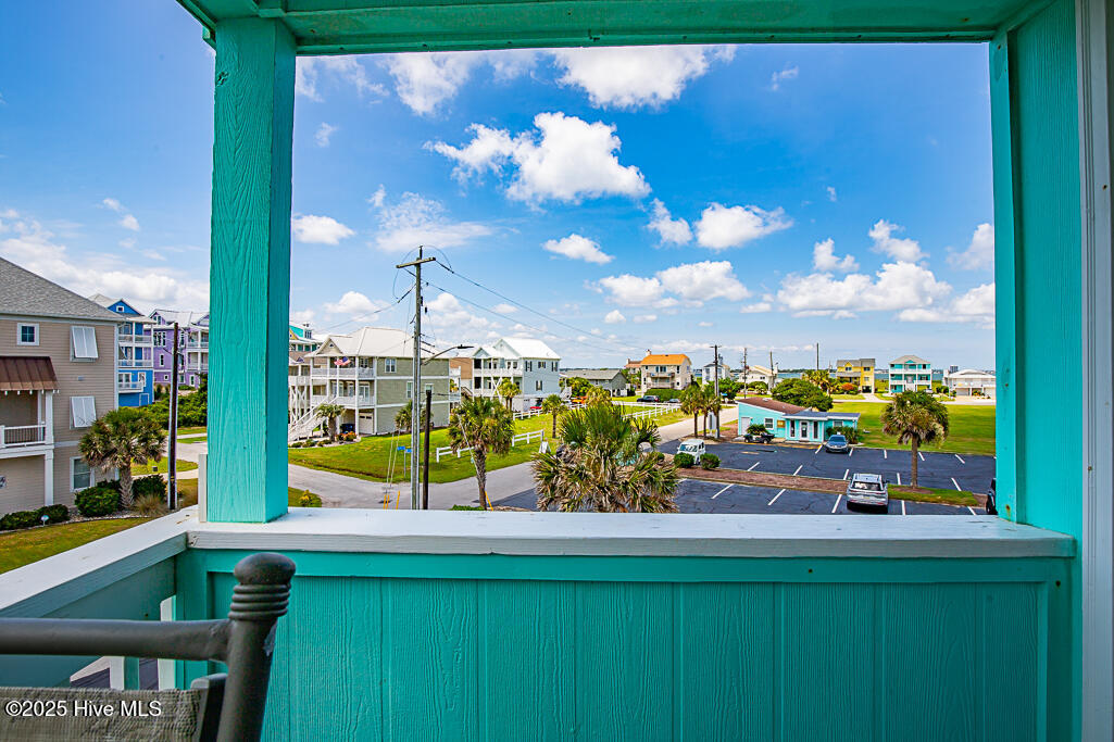 301 Commerce Way 260