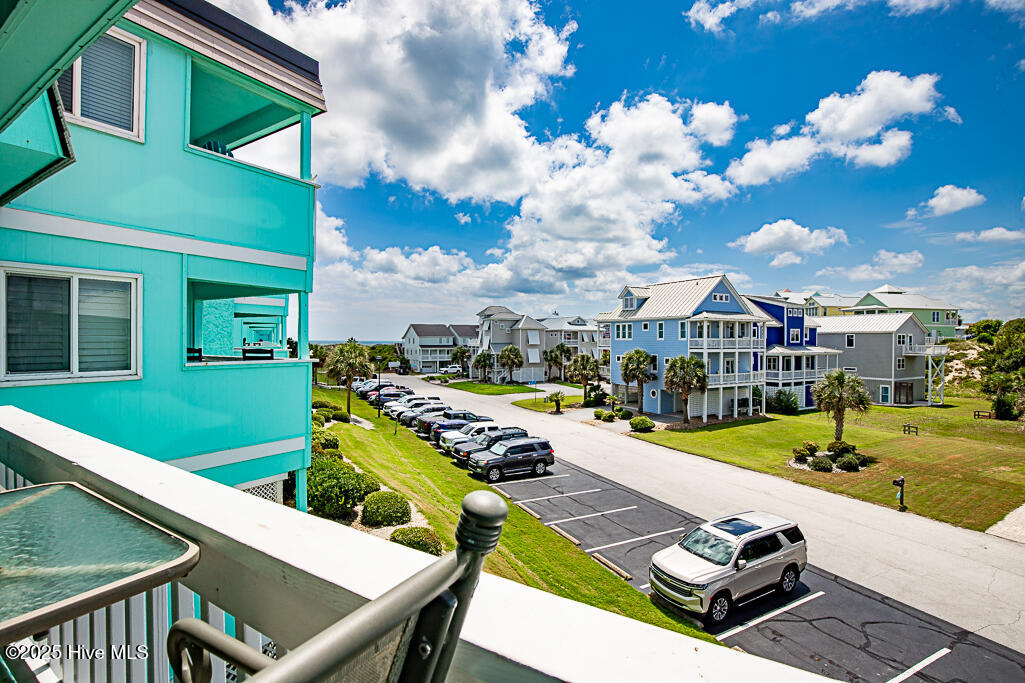 301 Commerce Way 260