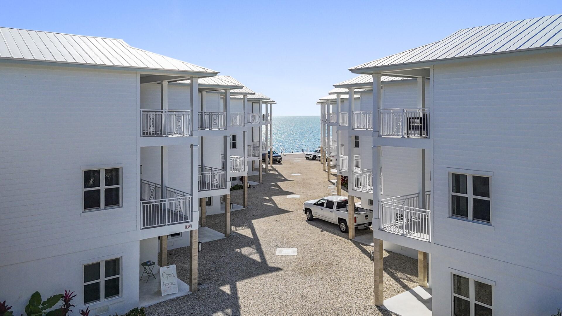 84745 Old Highway Unit: 10