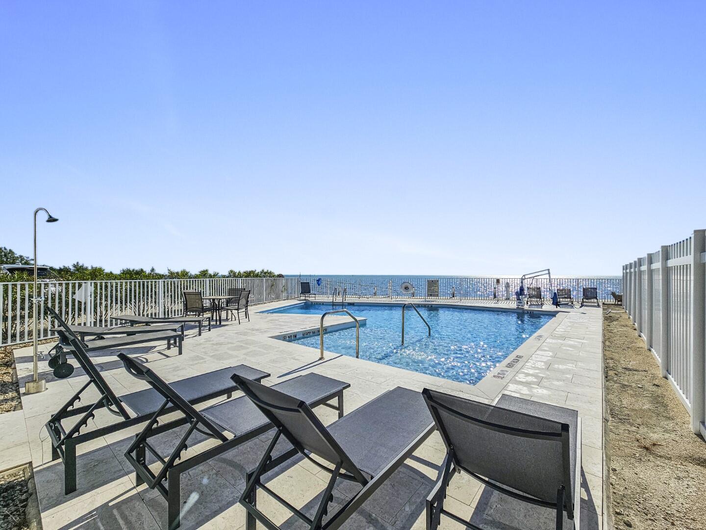 84745 Old Highway Unit: 10