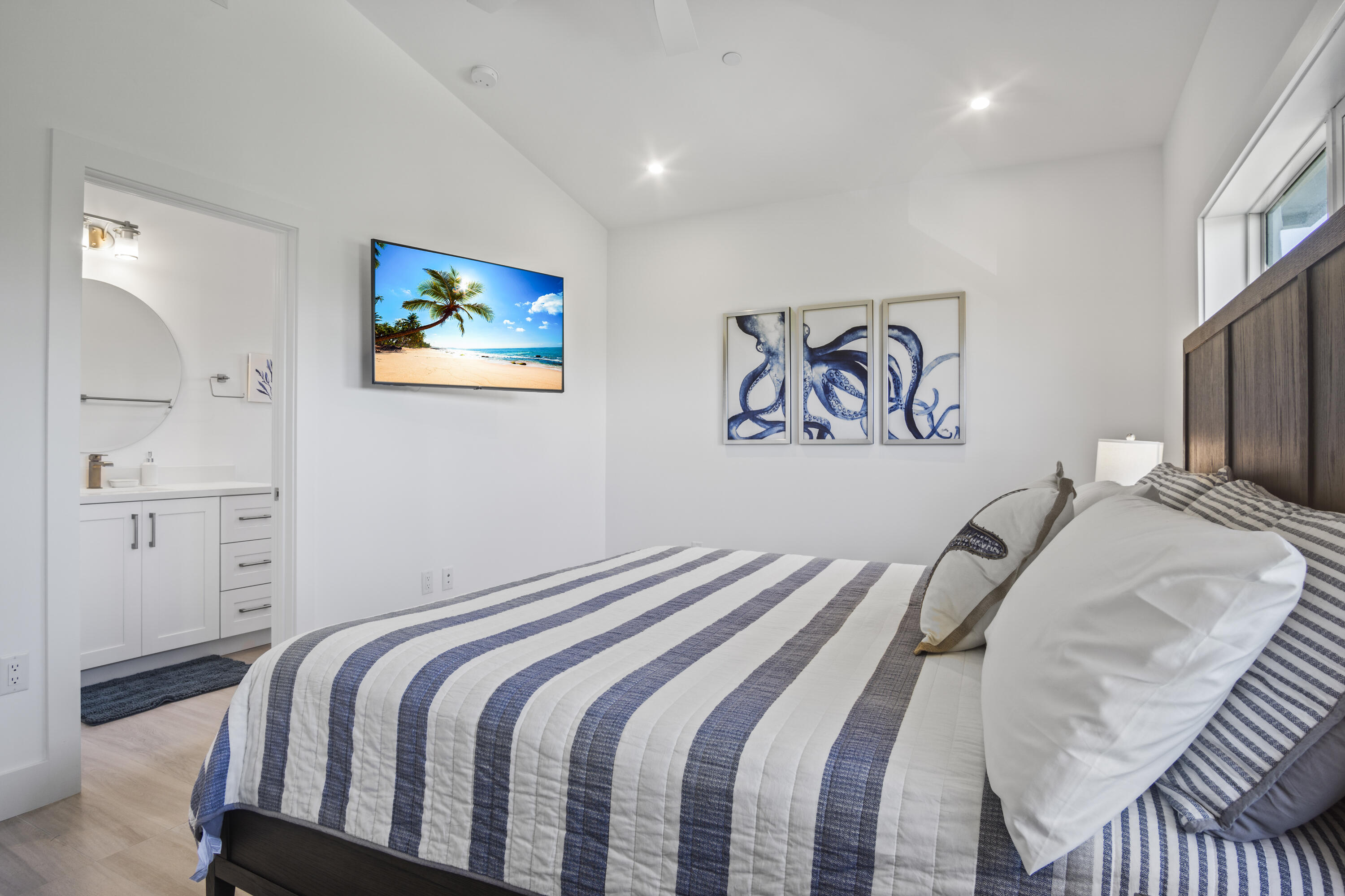 84745 Old Highway Unit: 10