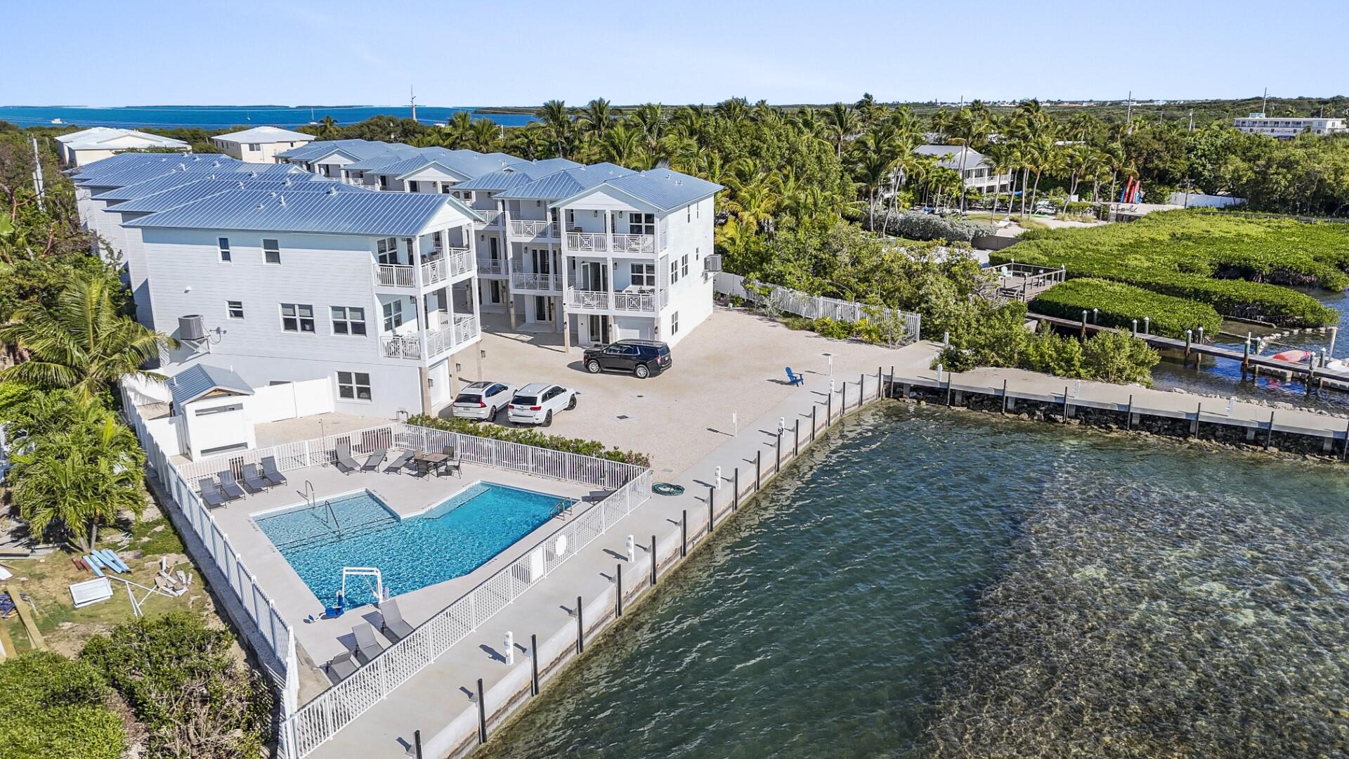84745 Old Highway Unit: 10