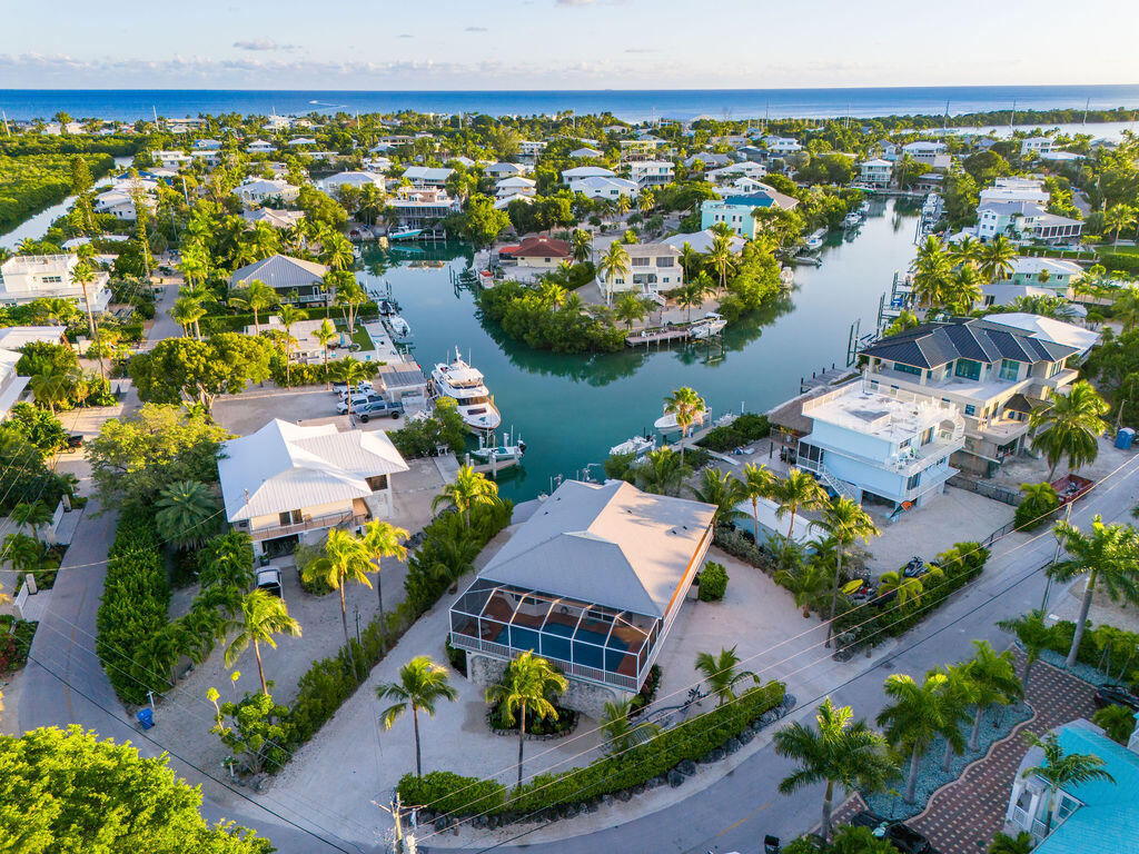 439 Palm Drive Drive