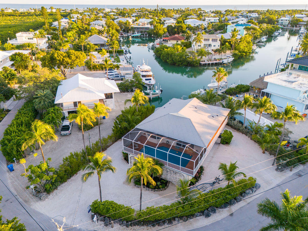 439 Palm Drive Drive