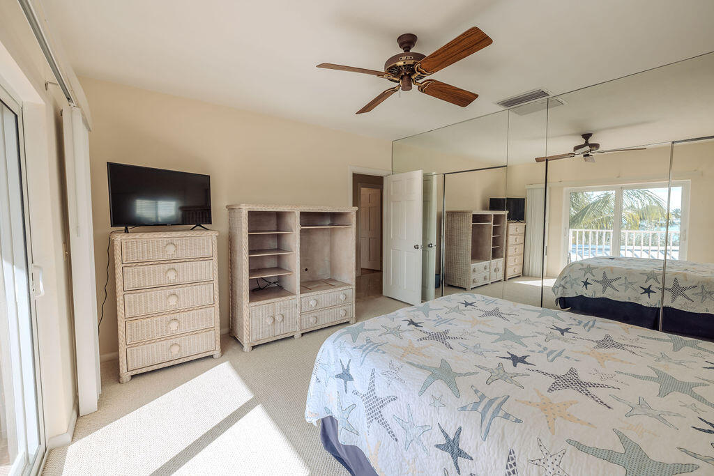 439 Palm Drive Drive