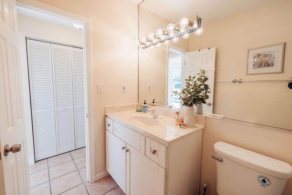 439 Palm Drive Drive