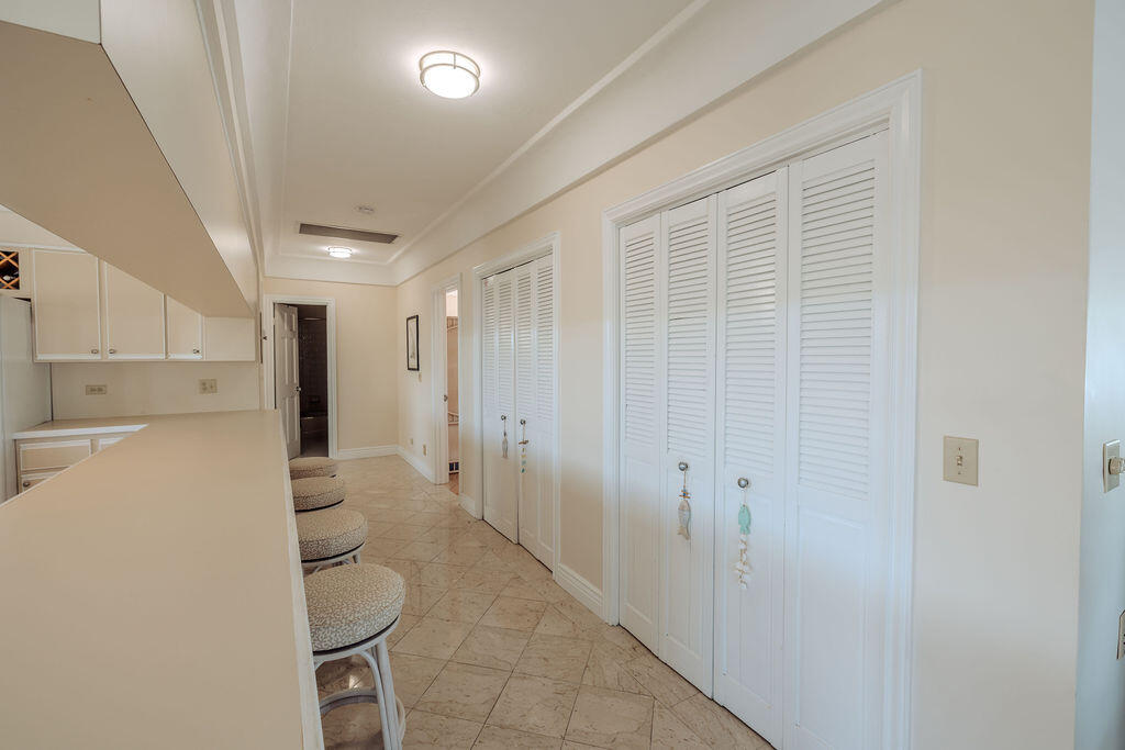 439 Palm Drive Drive