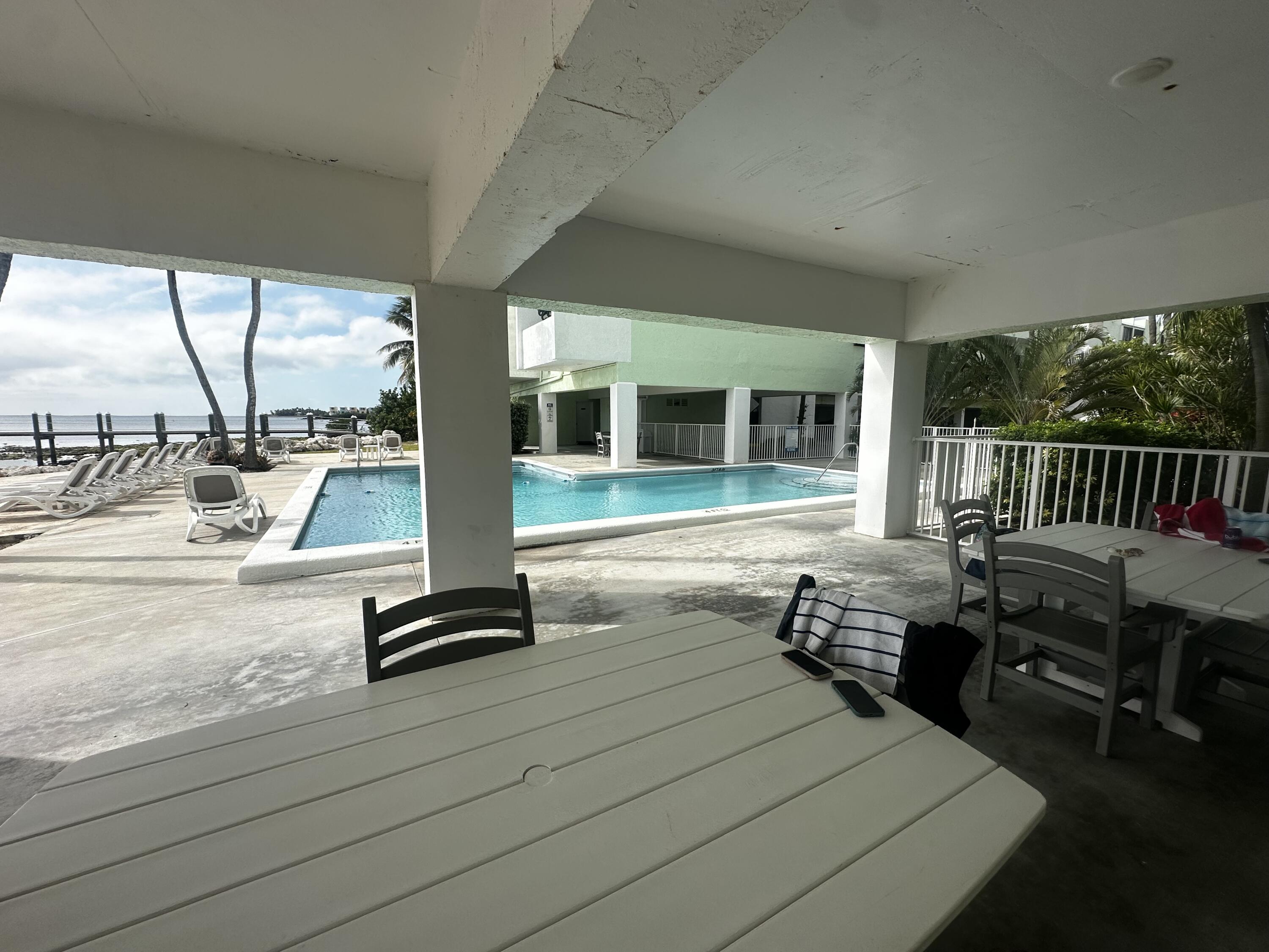 87465 Old Highway Unit: 105