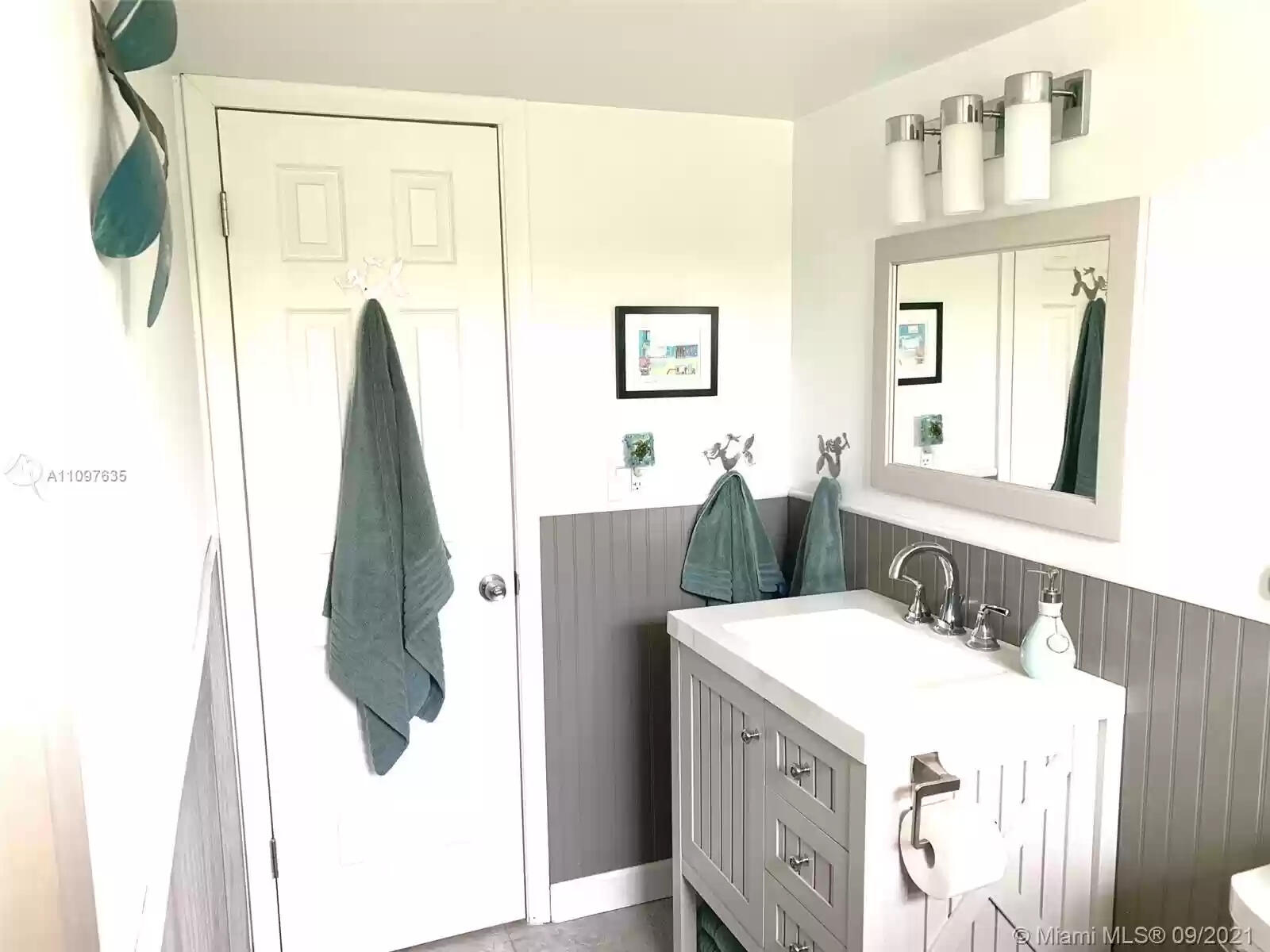 87465 Old Highway Unit: 105