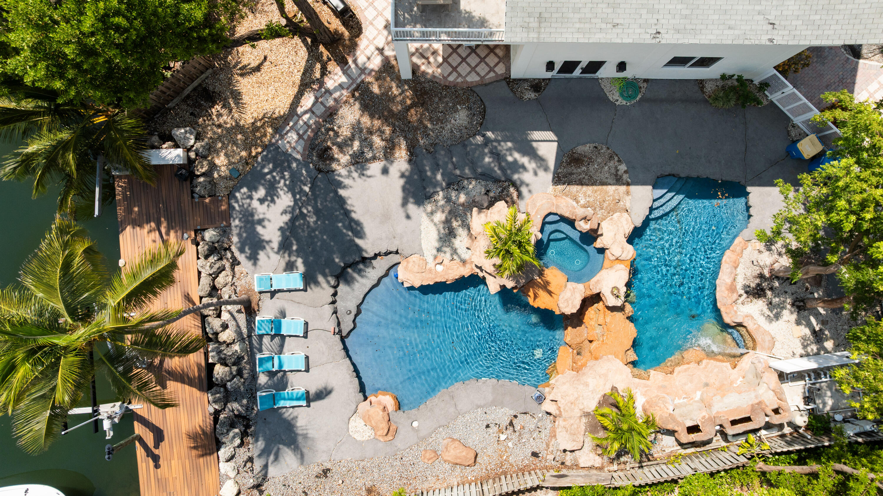 168 Indian Mound Trail