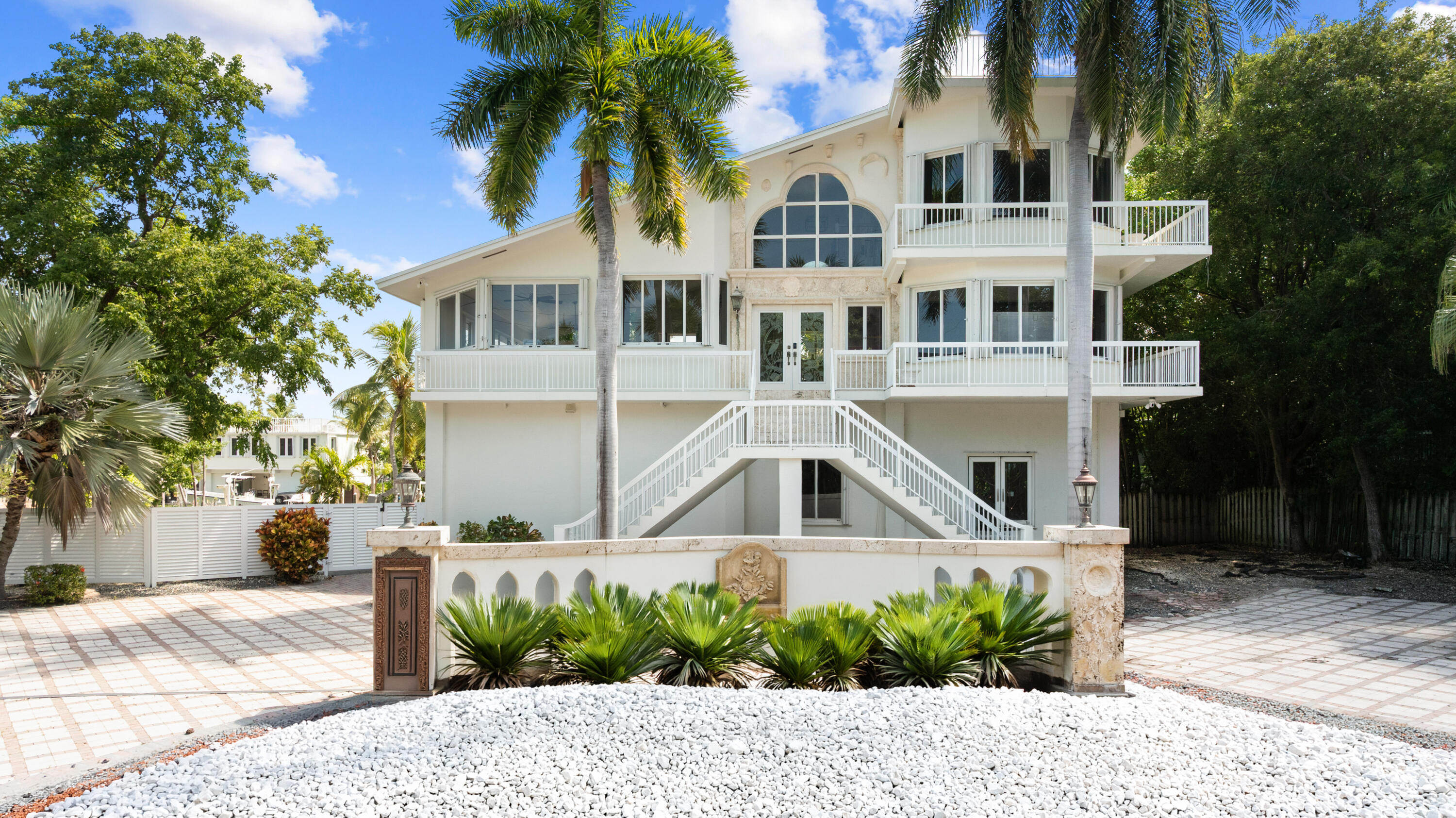 168 Indian Mound Trail