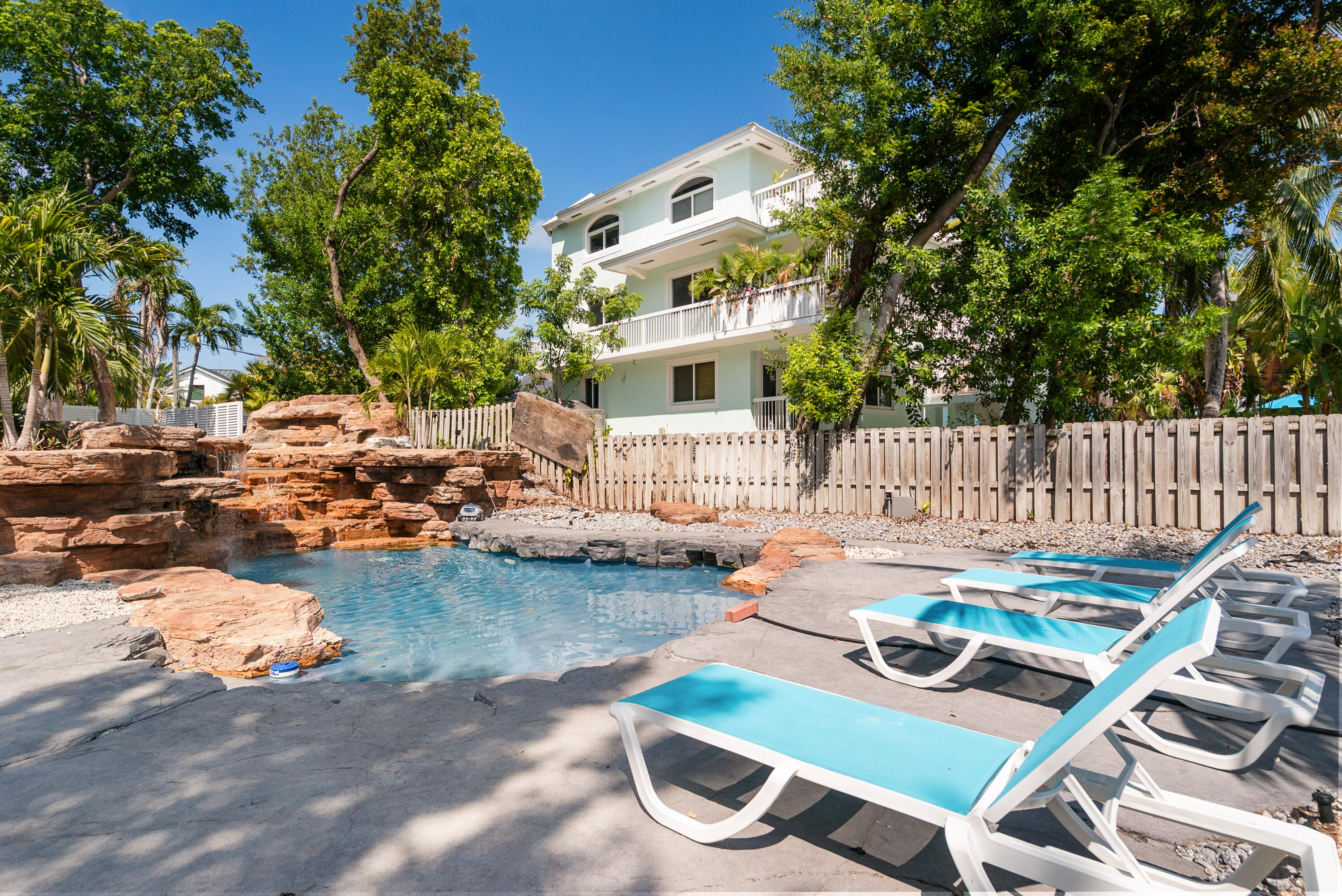 168 Indian Mound Trail
