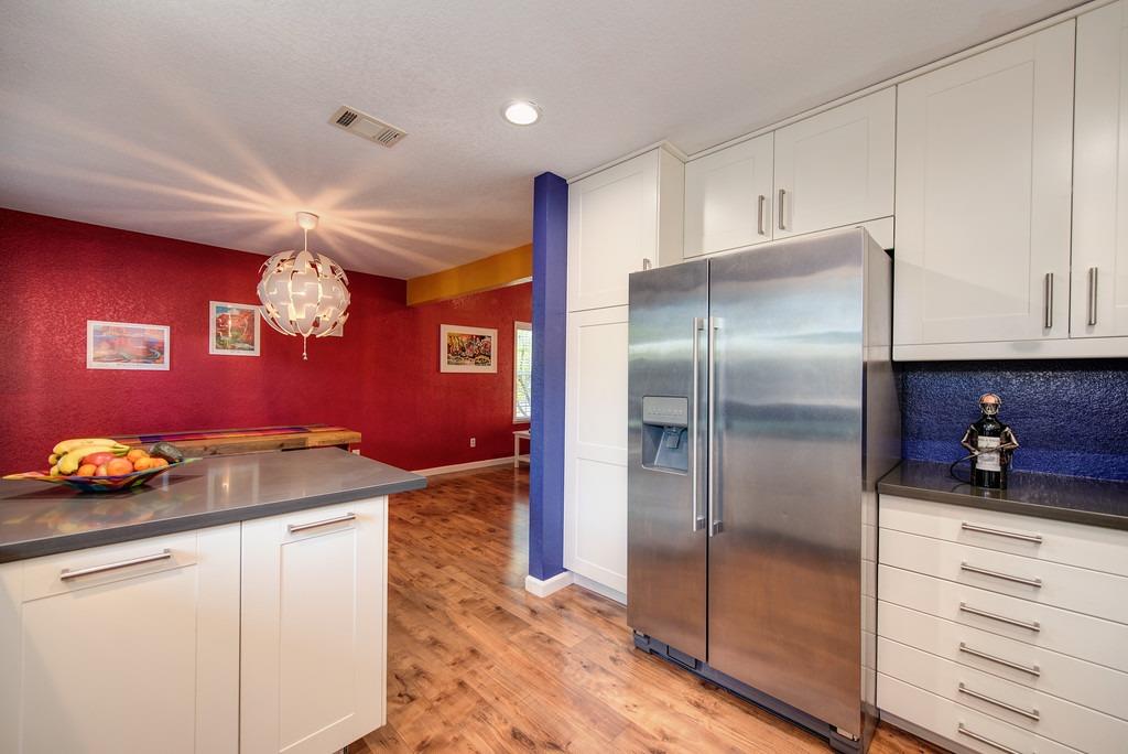 104 Cradle Bar Court