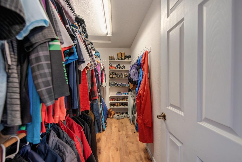 104 Cradle Bar Court