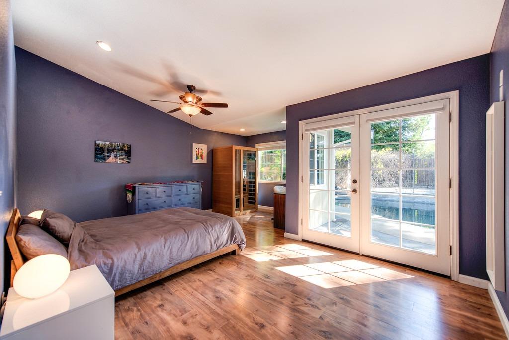 104 Cradle Bar Court