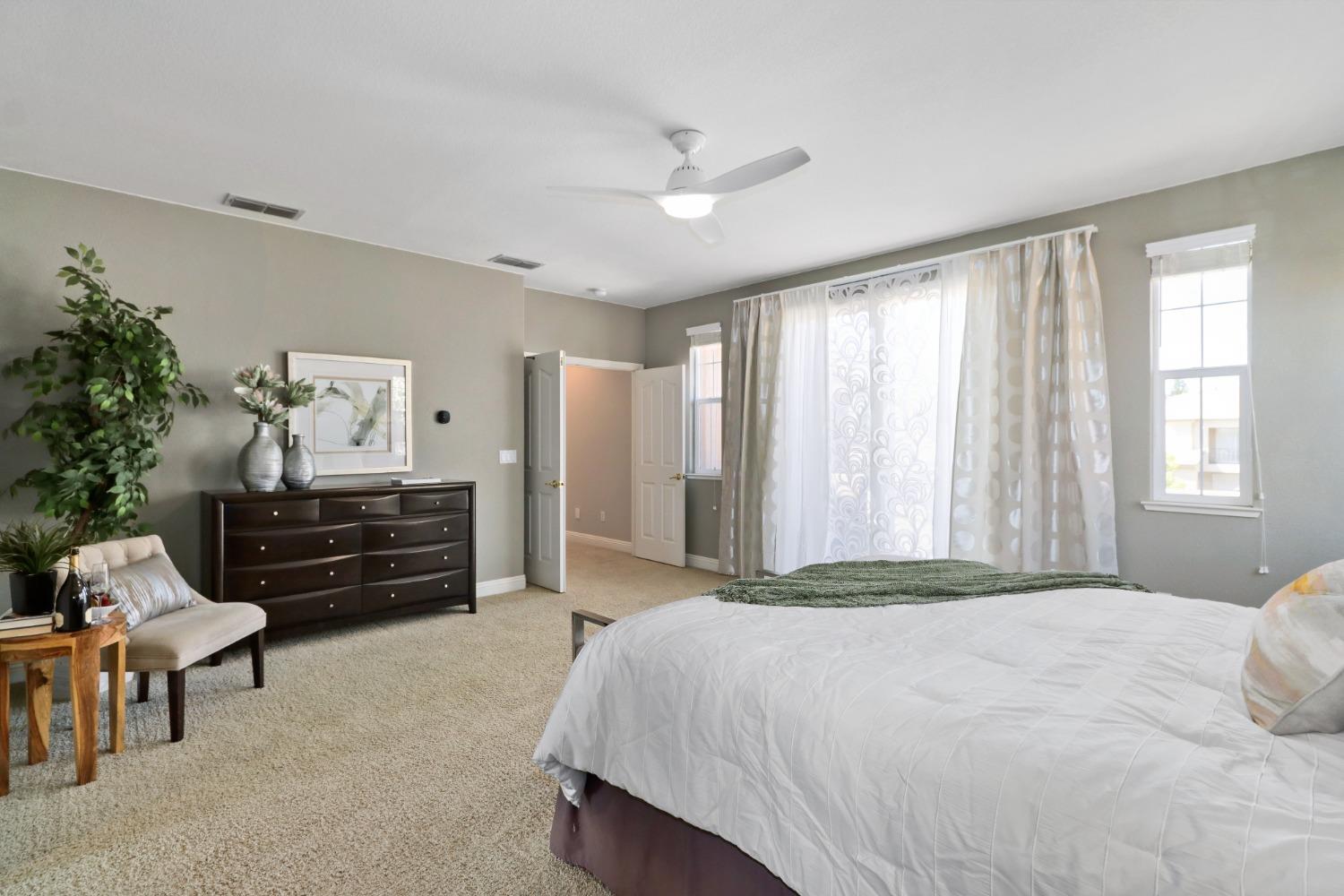 1133 Blue Heron Court