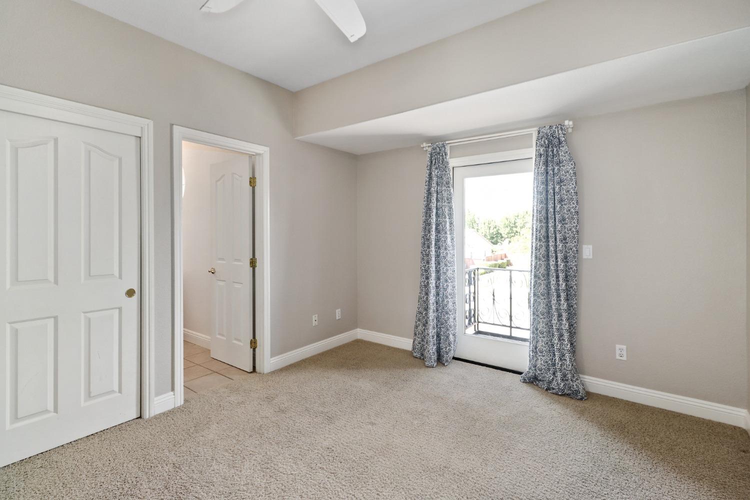 1133 Blue Heron Court