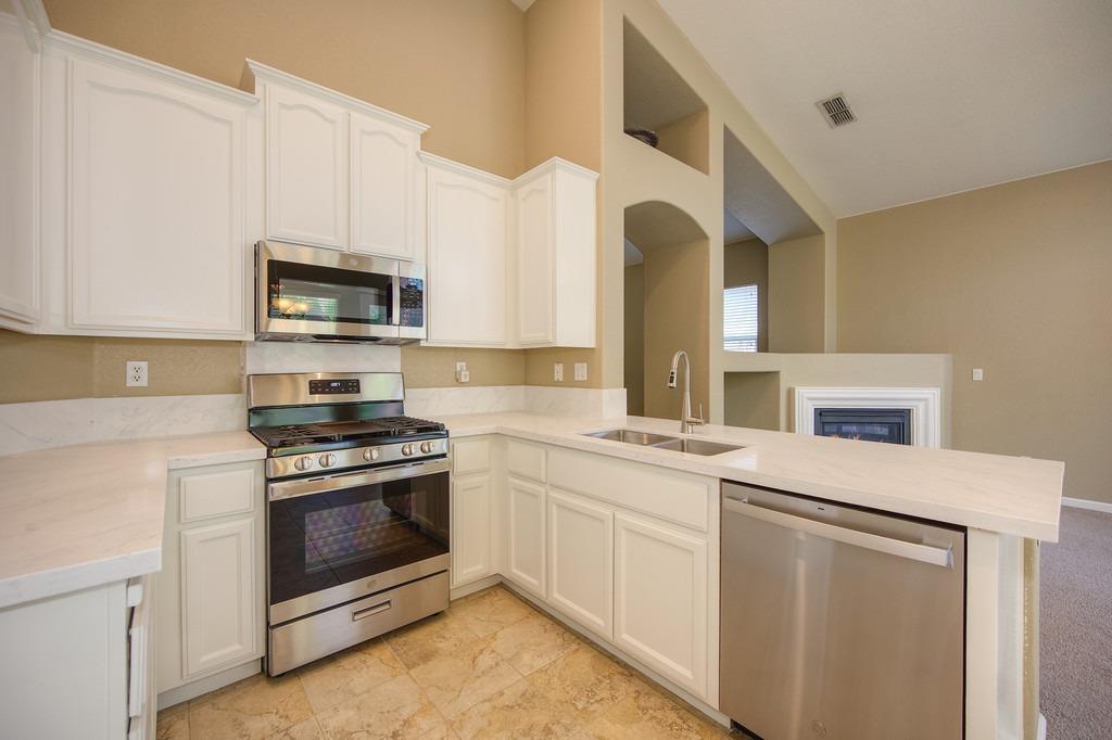 2154 Horseshoe Glen Circle