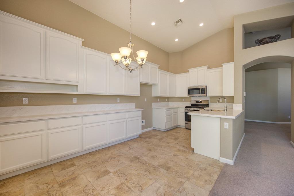 2154 Horseshoe Glen Circle