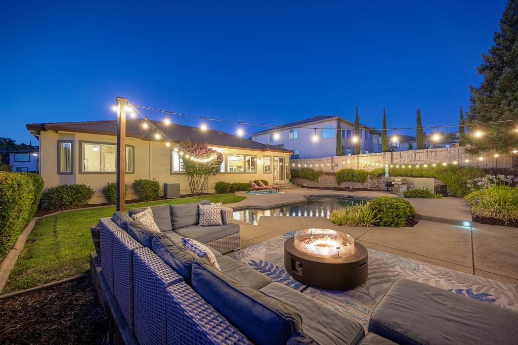 1669 Gallinger Court