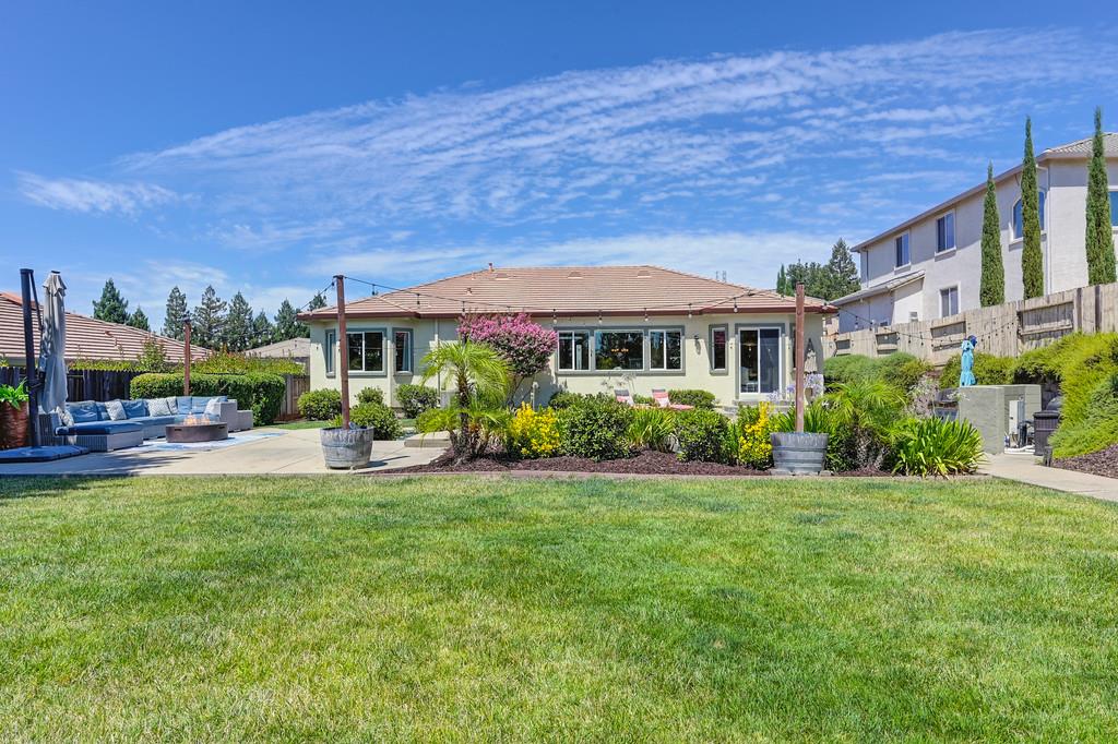 1669 Gallinger Court