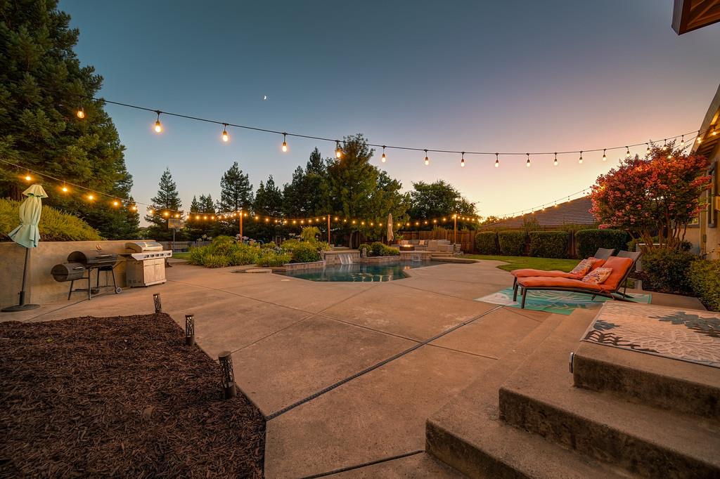 1669 Gallinger Court