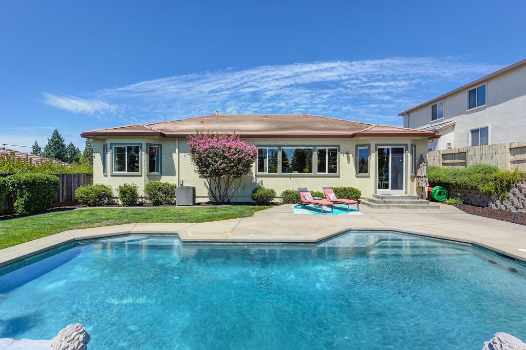 1669 Gallinger Court