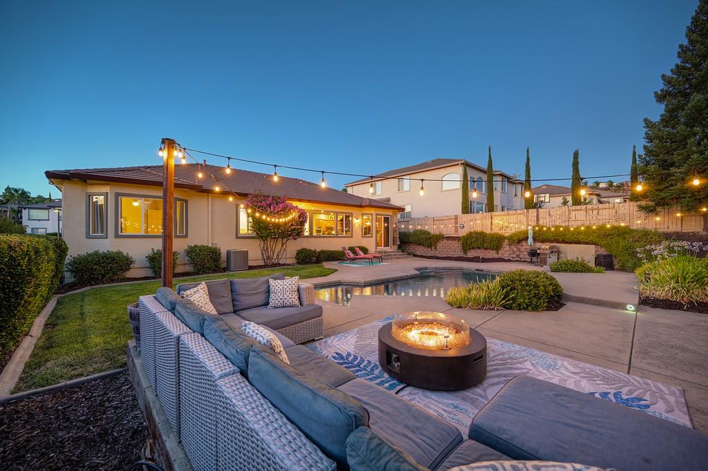 1669 Gallinger Court