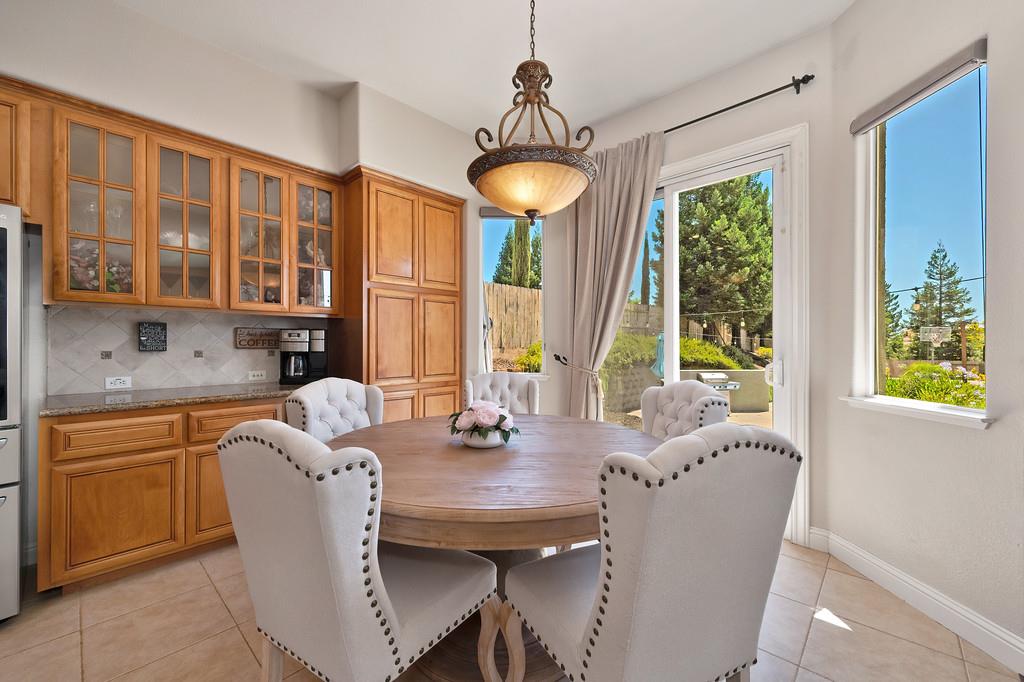 1669 Gallinger Court