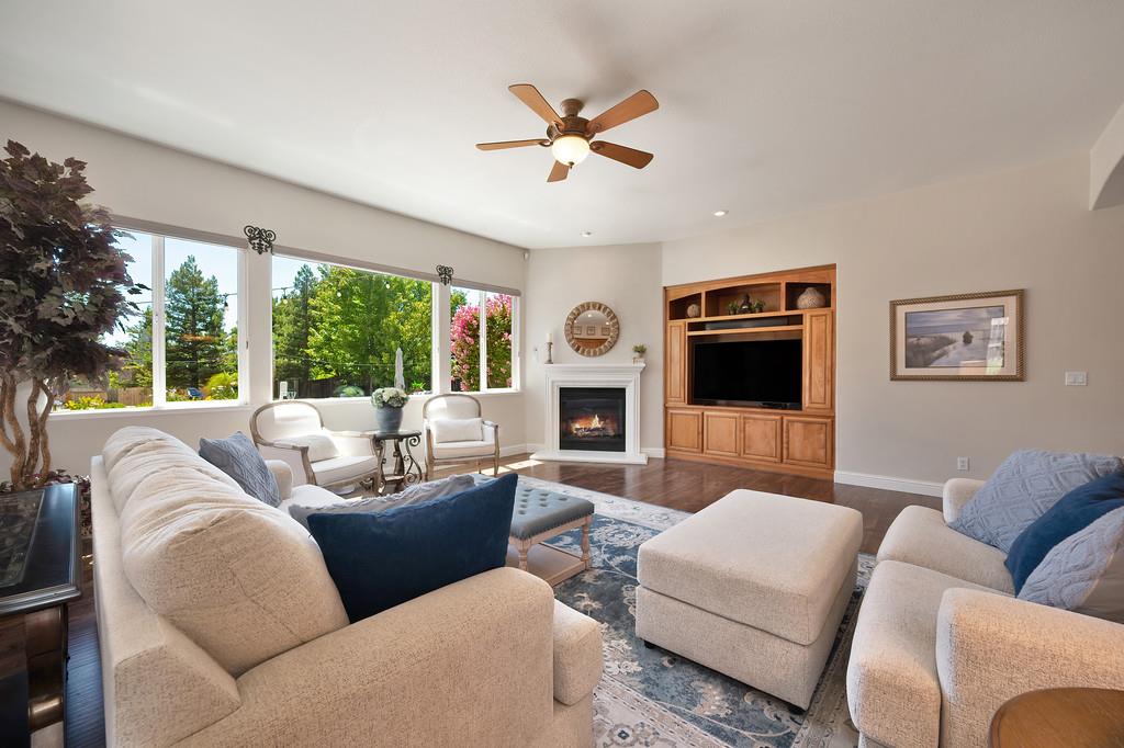 1669 Gallinger Court