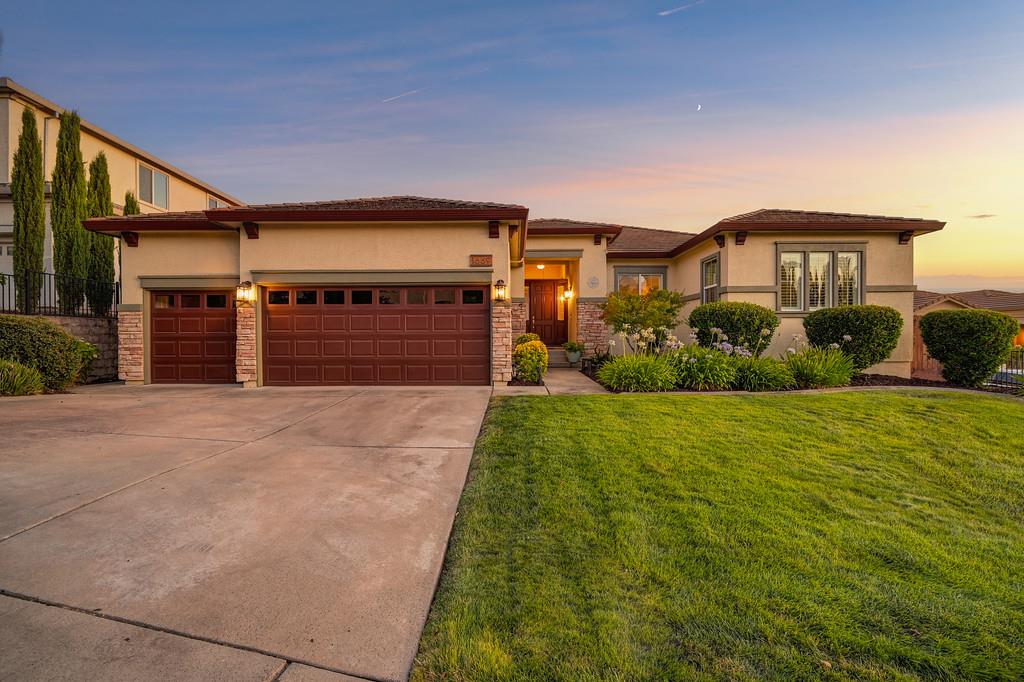 1669 Gallinger Court