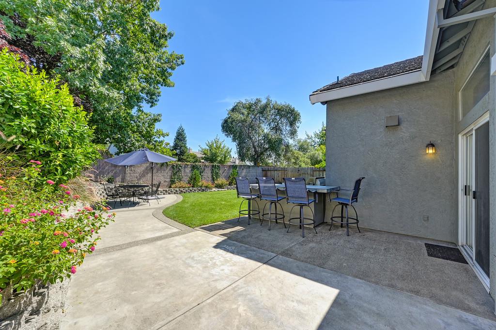 110 Larkin Circle