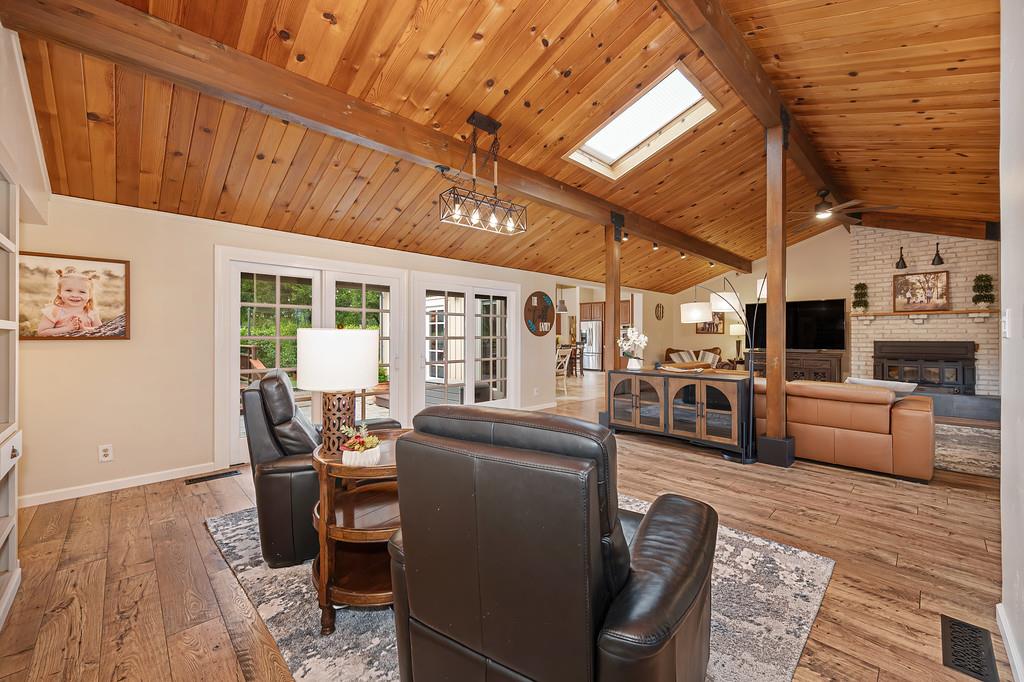 325 Diamond Oaks Road