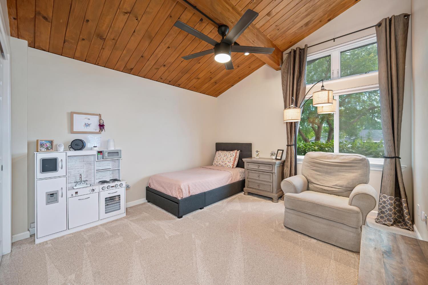 325 Diamond Oaks Road