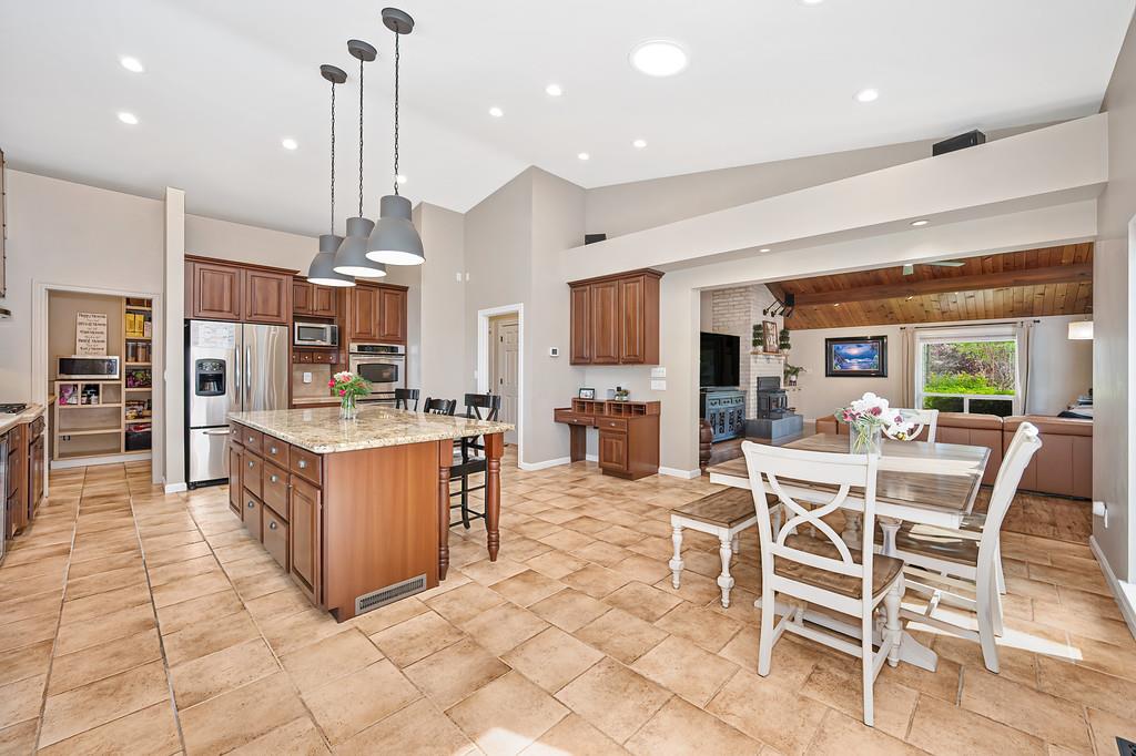 325 Diamond Oaks Road