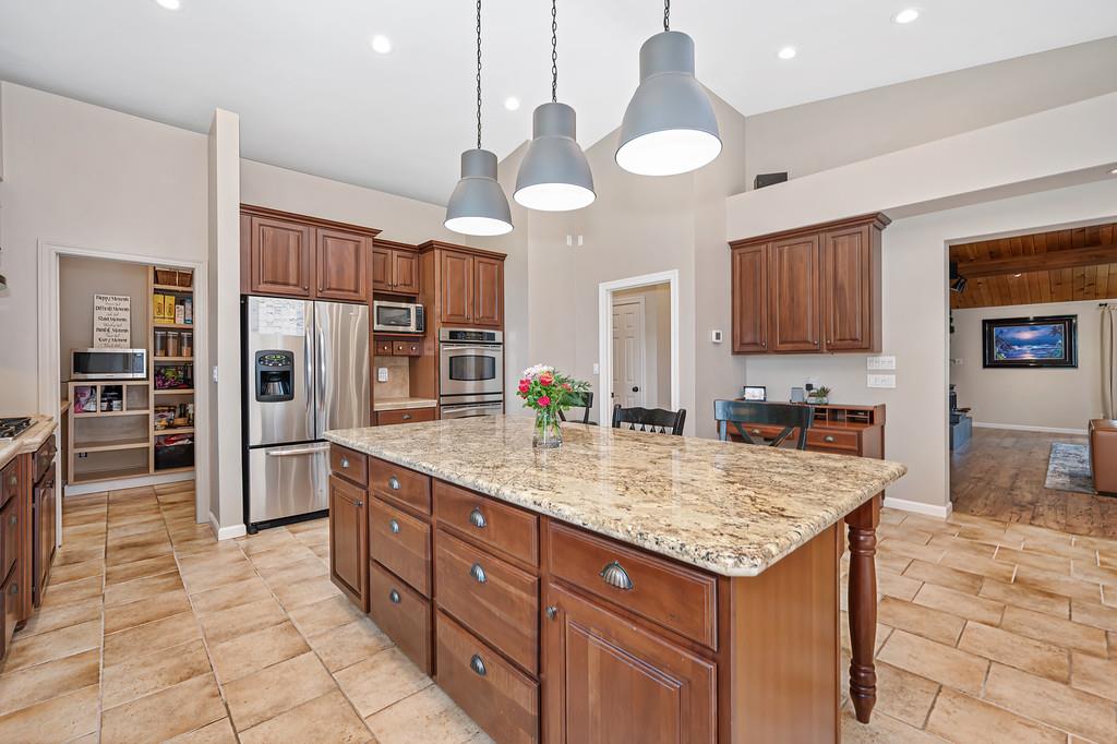 325 Diamond Oaks Road