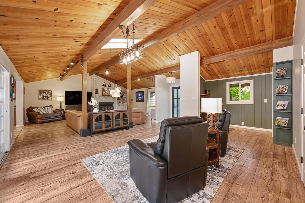 325 Diamond Oaks Road