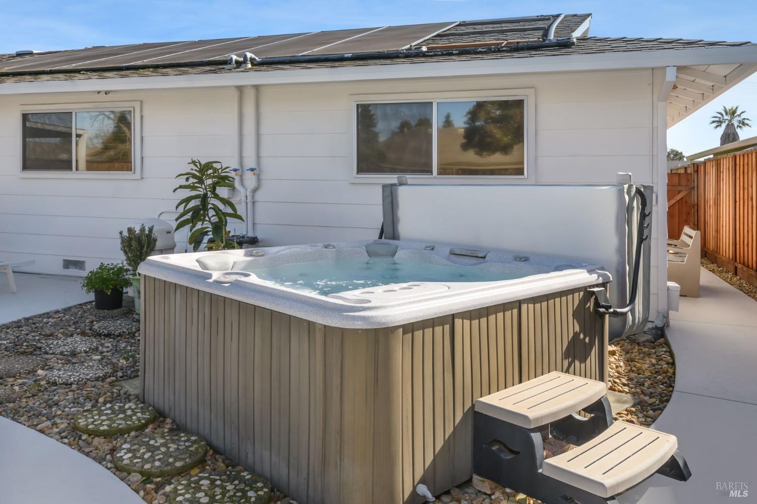 2013 Harrison Street