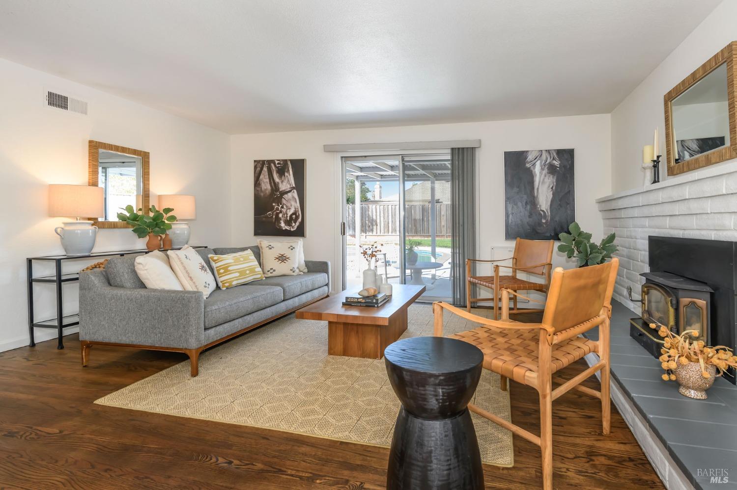 2013 Harrison Street