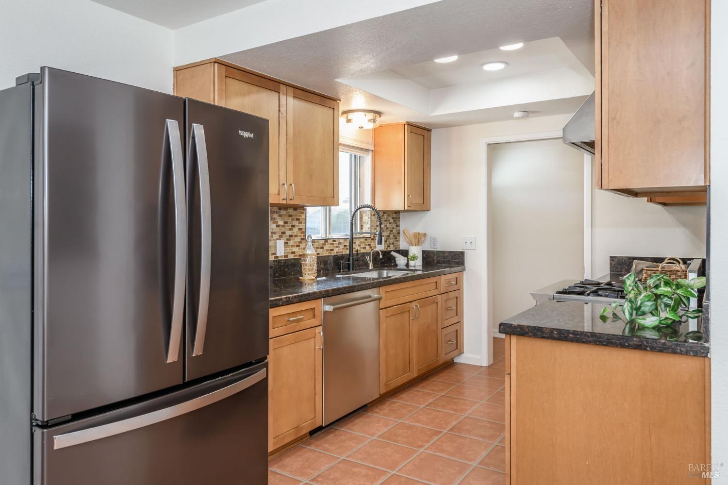 2013 Harrison Street