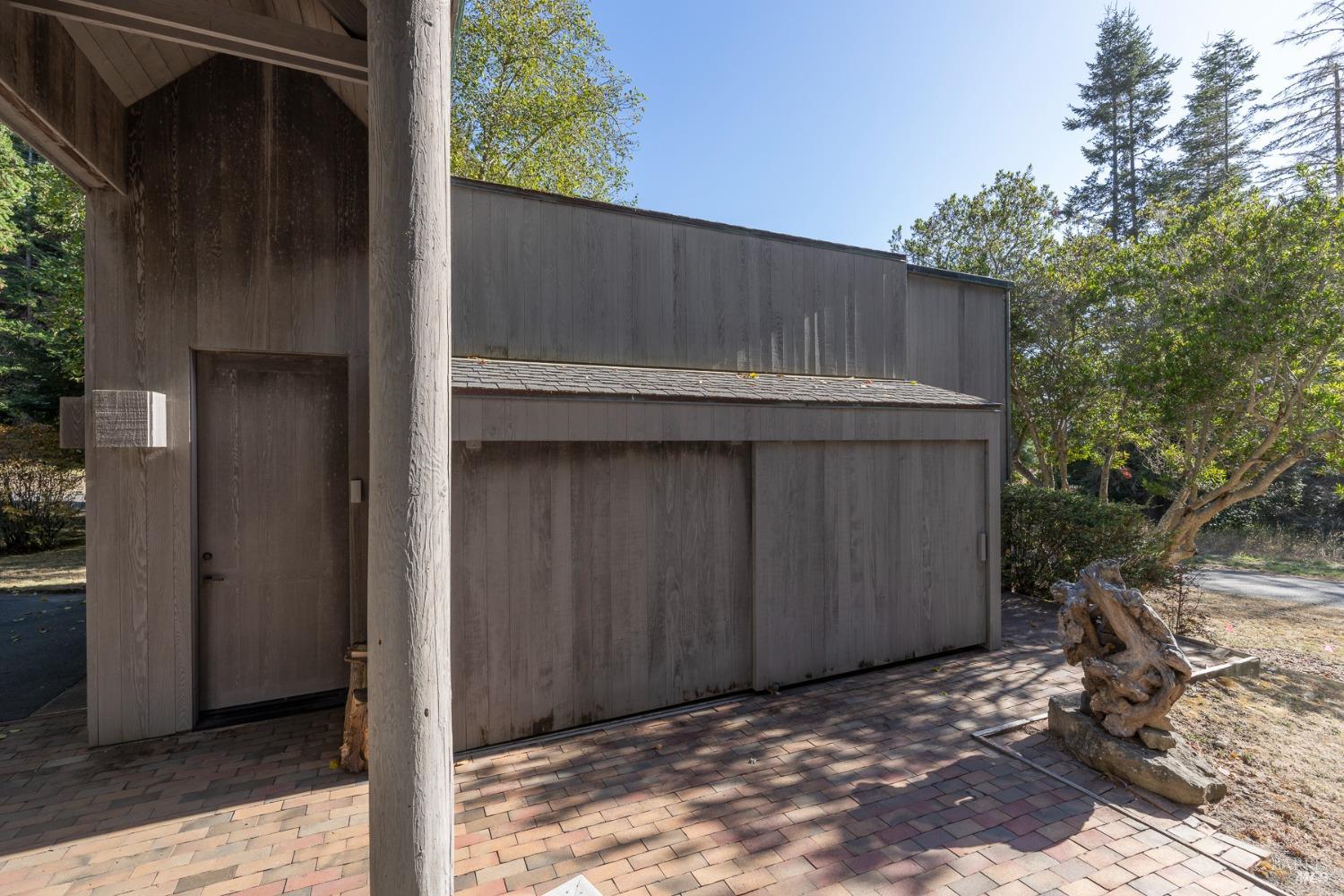 42200-42230 Deer Trail Trl