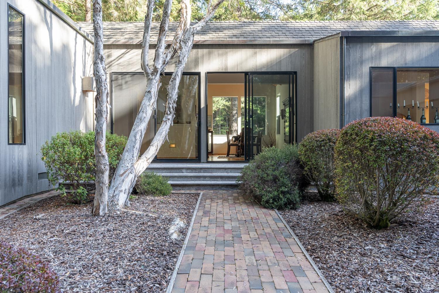 42200-42230 Deer Trail Trl