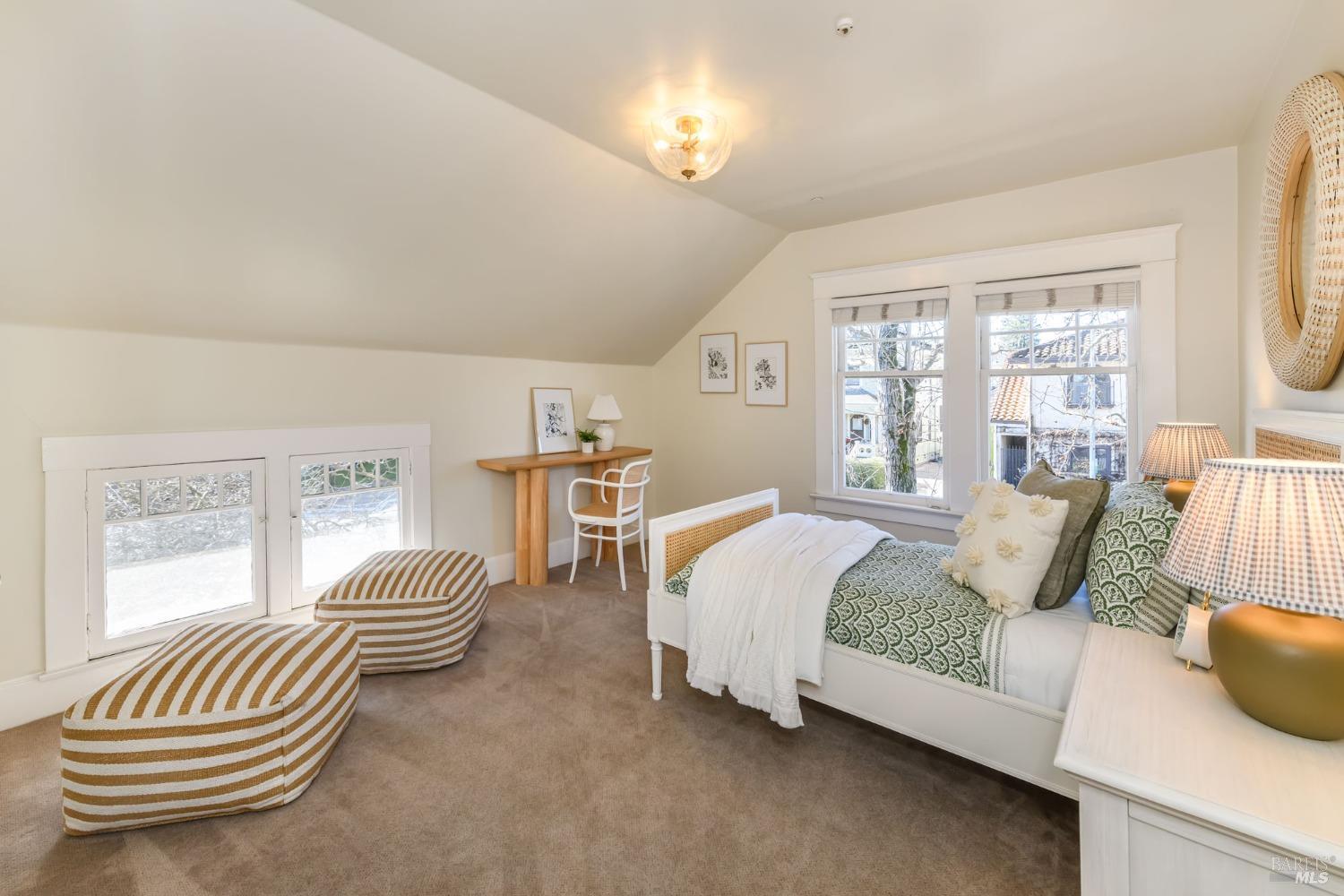 8-10 Keller Street St