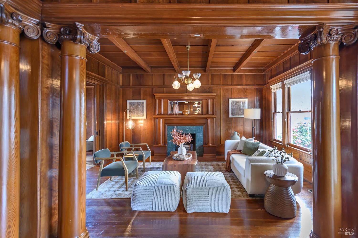 8-10 Keller Street St