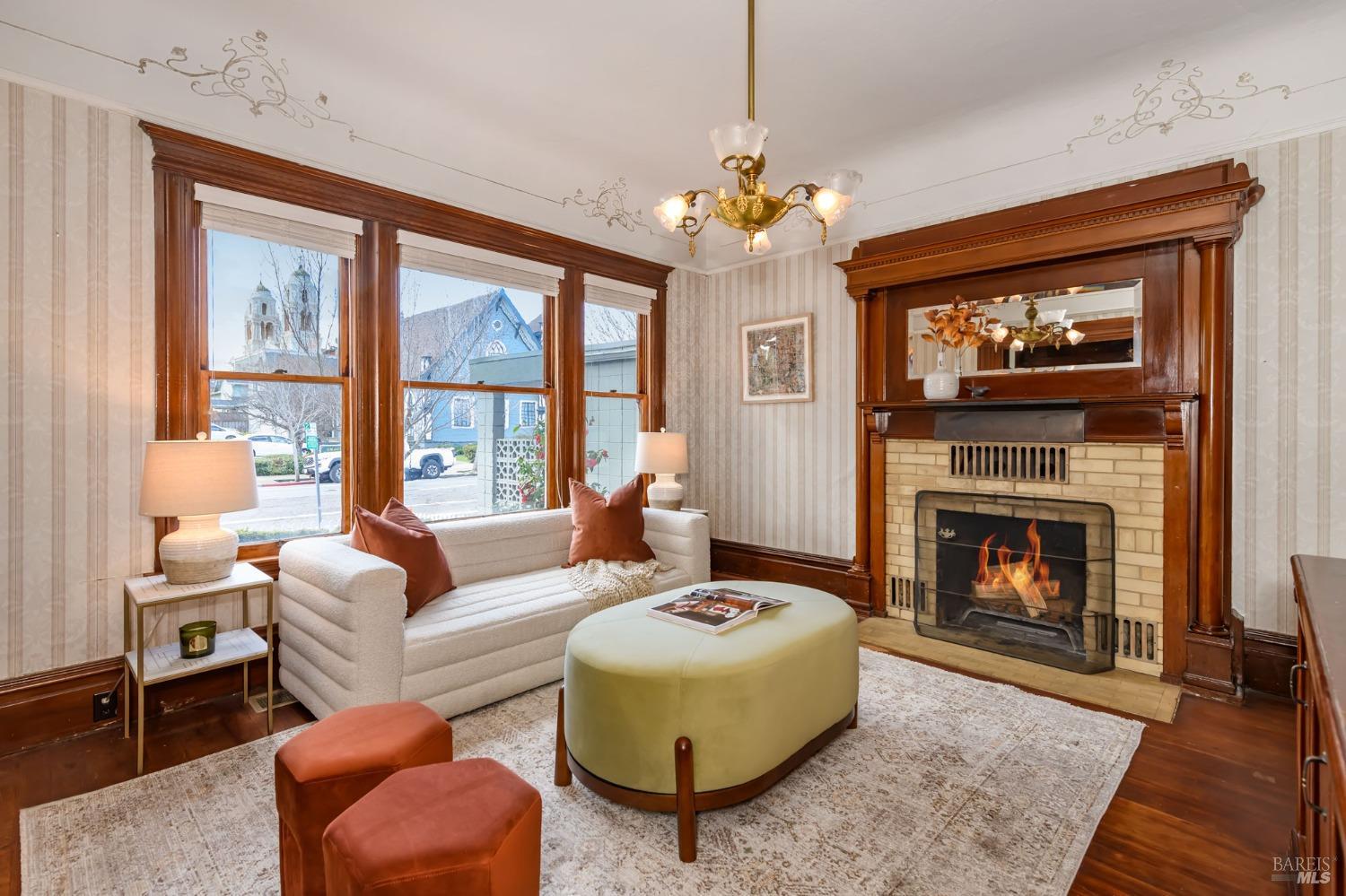 8-10 Keller Street St