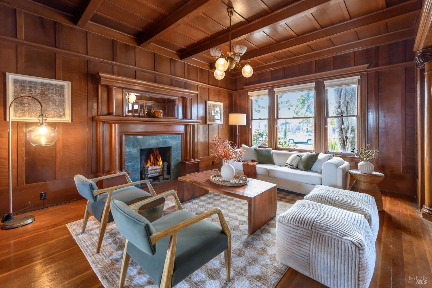 8-10 Keller Street St