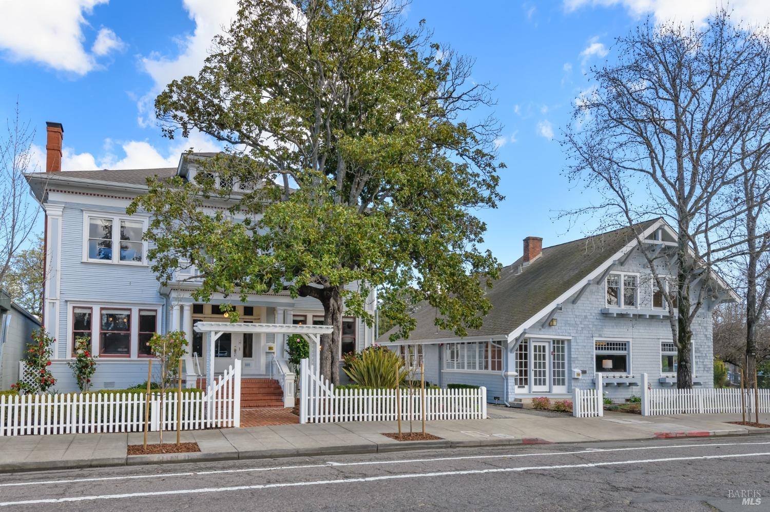 8-10 Keller Street St