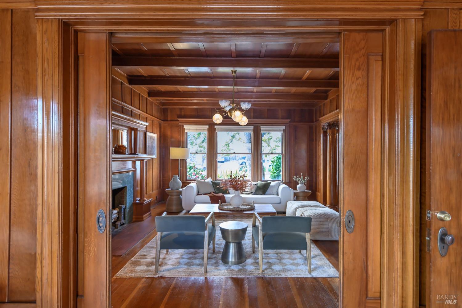 8-10 Keller Street St